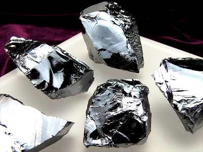 テラヘルツ鉱石